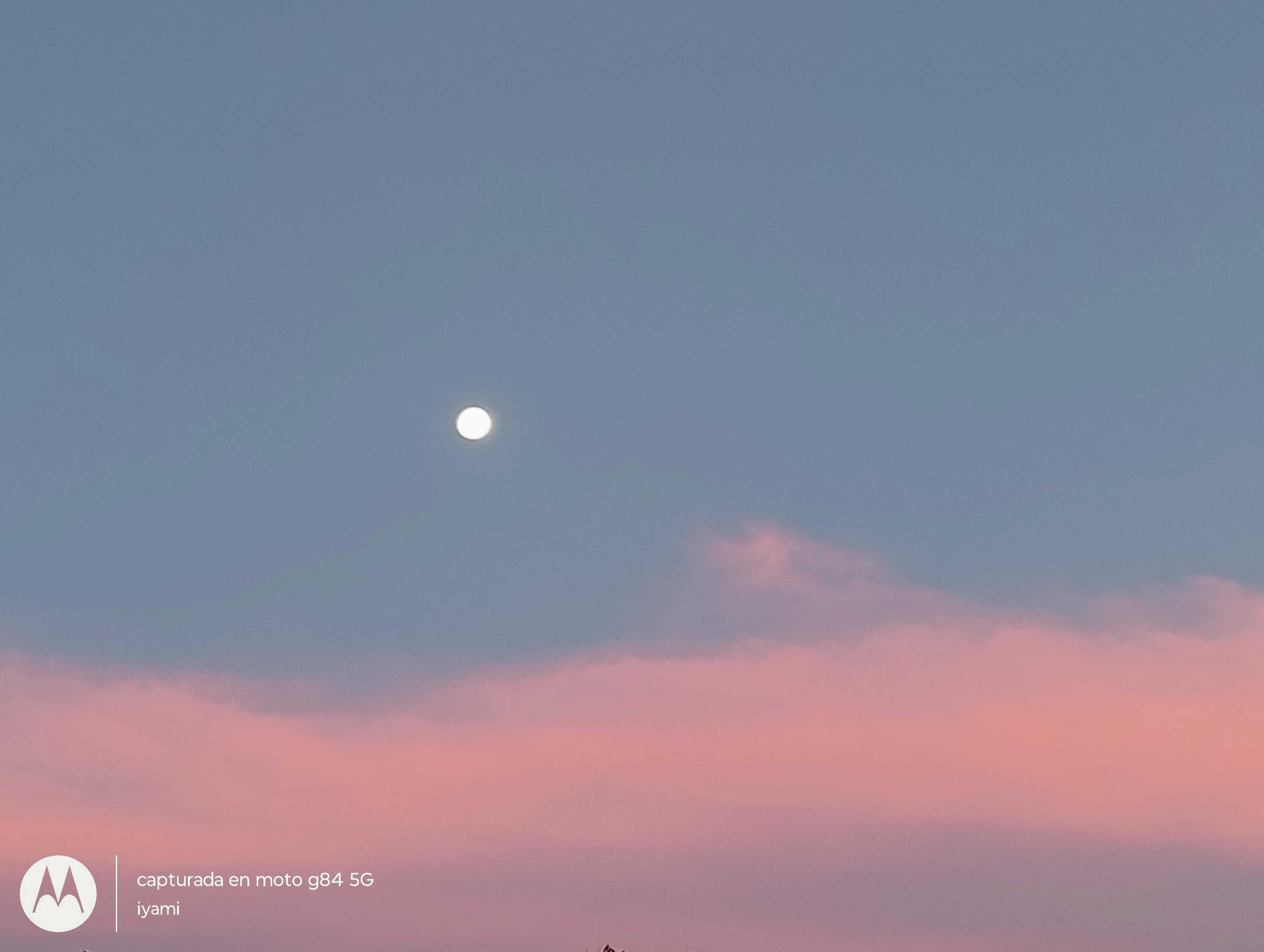 The Moon over Posadas, Argentina — full moon, Lunar Day 15