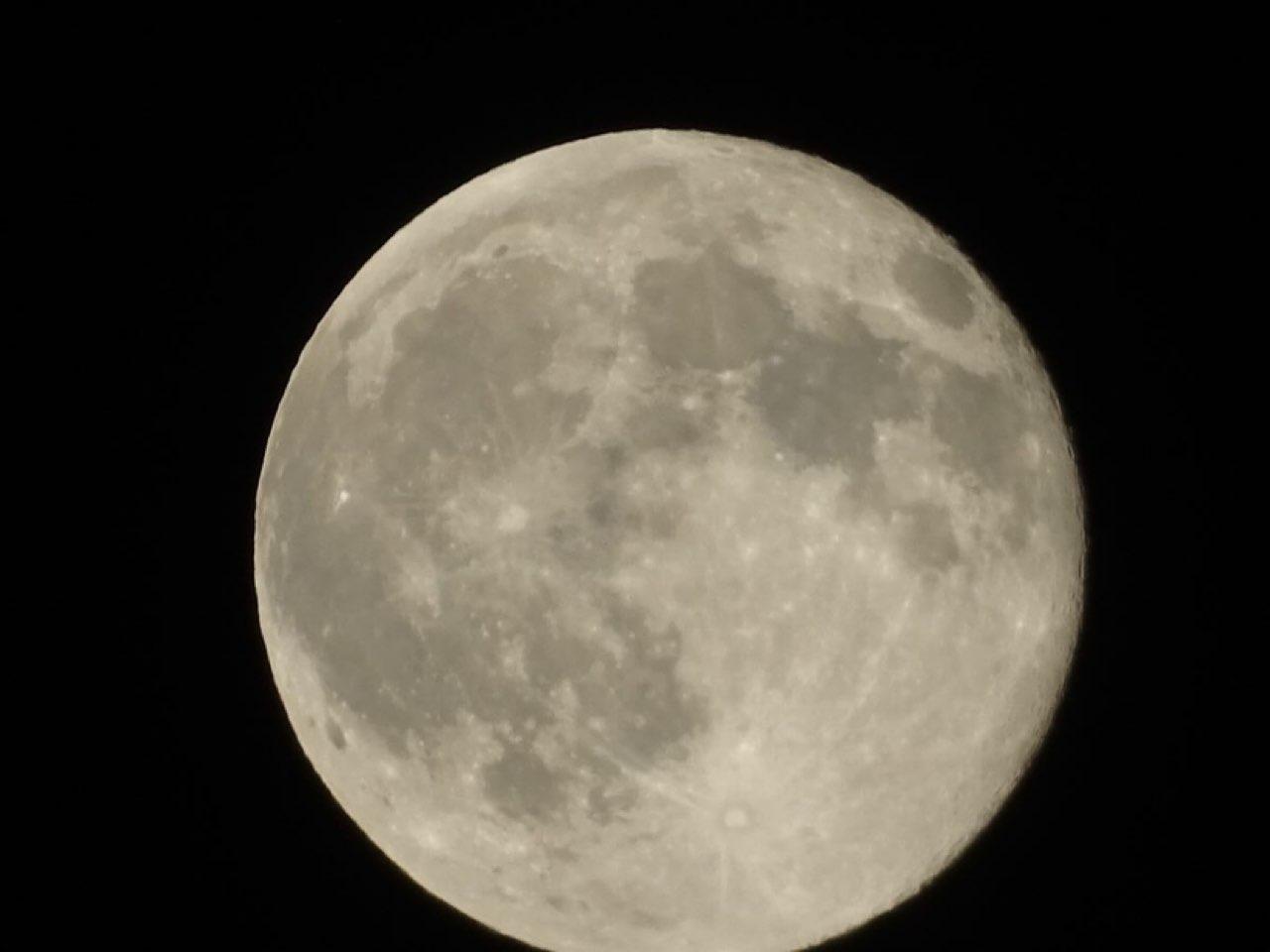 The Moon over Brescia, Italia — full moon, Lunar Day 14