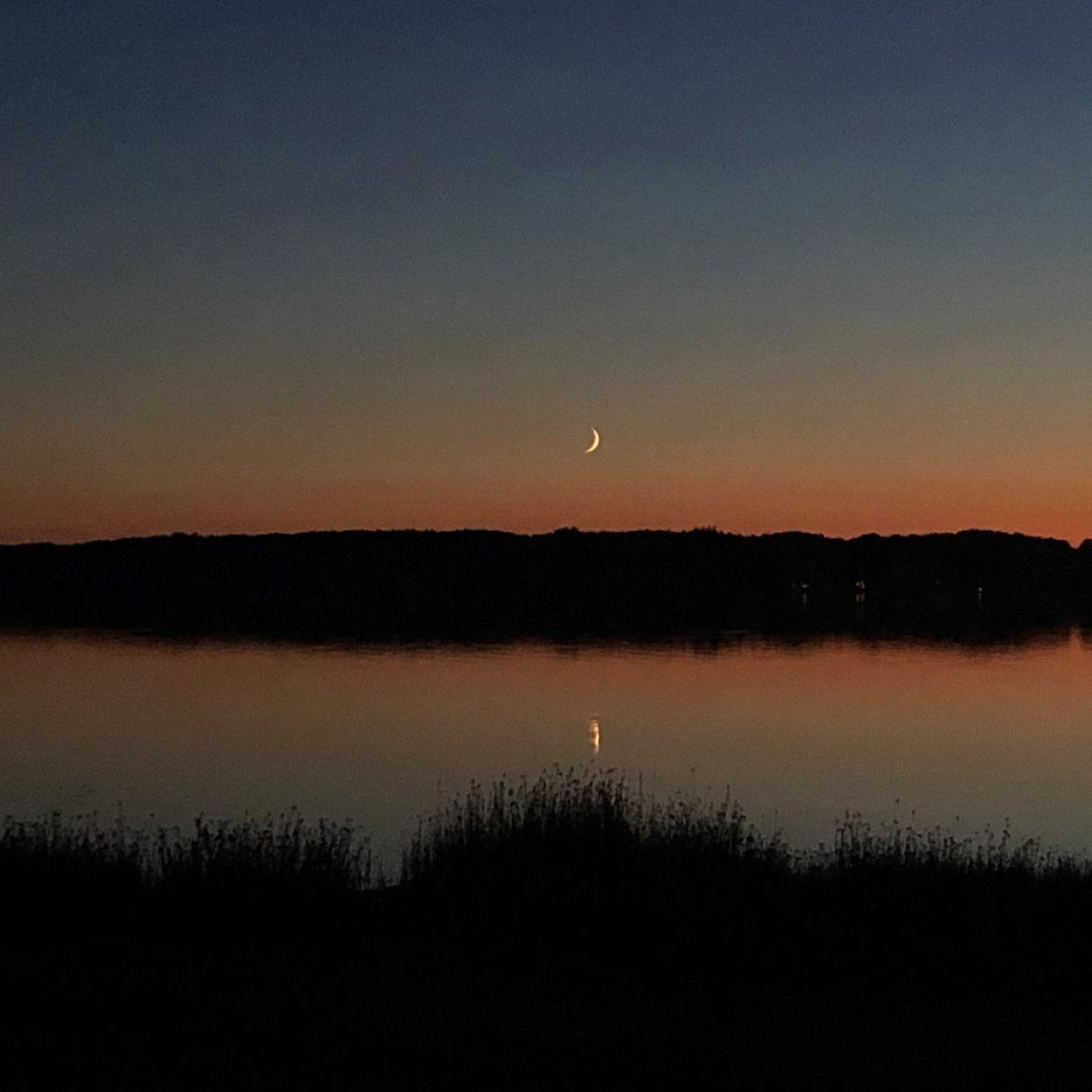 The Moon over Flensburg, Germany — waxing crescent, Lunar Day 4