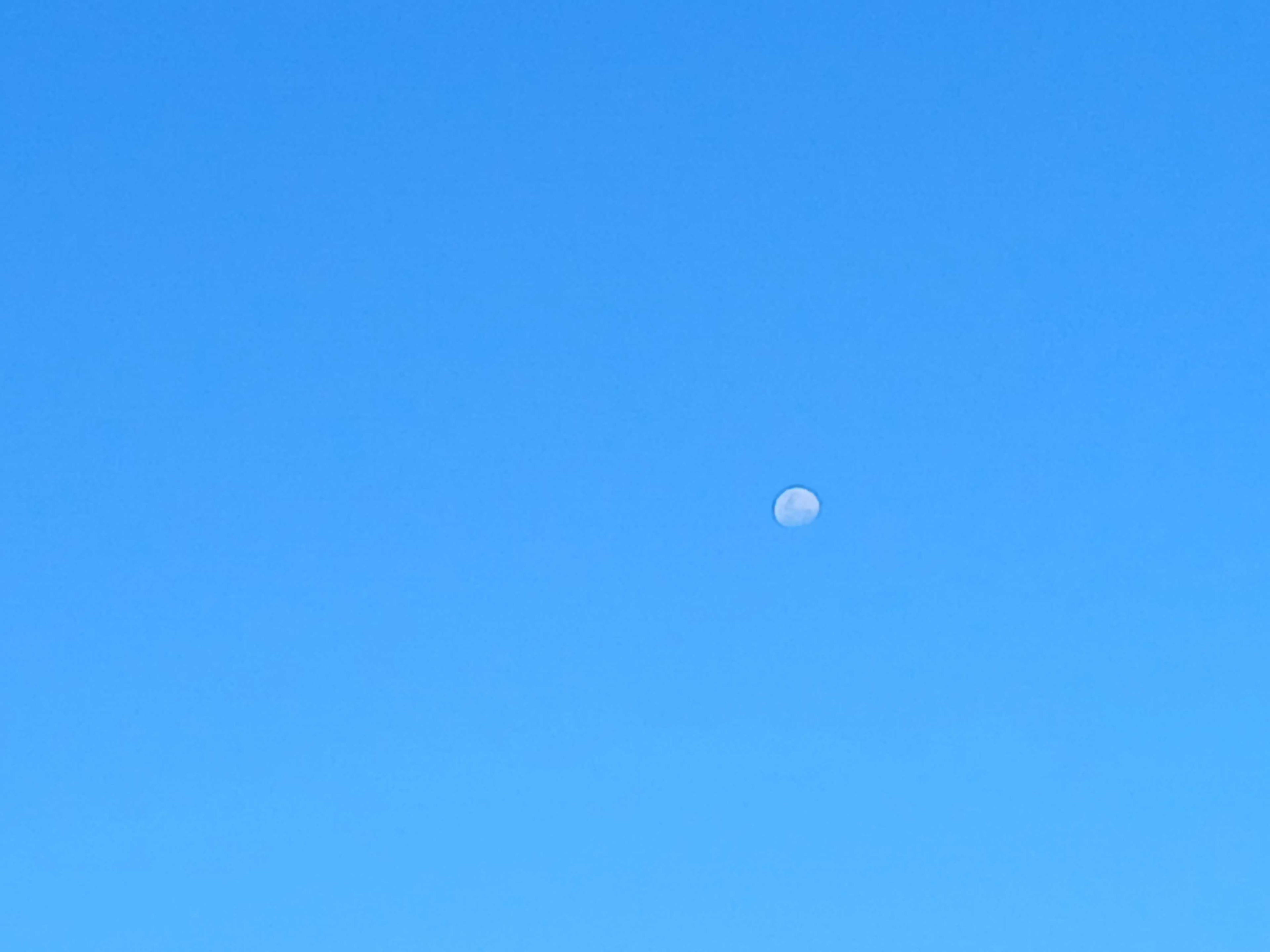 The Moon over Montevideo, Uruguay — waxing gibbous, Lunar Day 13