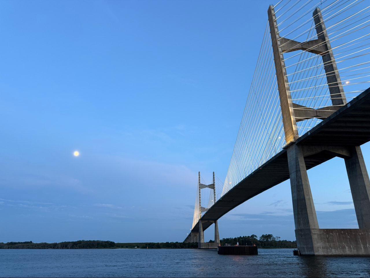 The Moon over Jacksonville, United States — waxing gibbous, Lunar Day 14