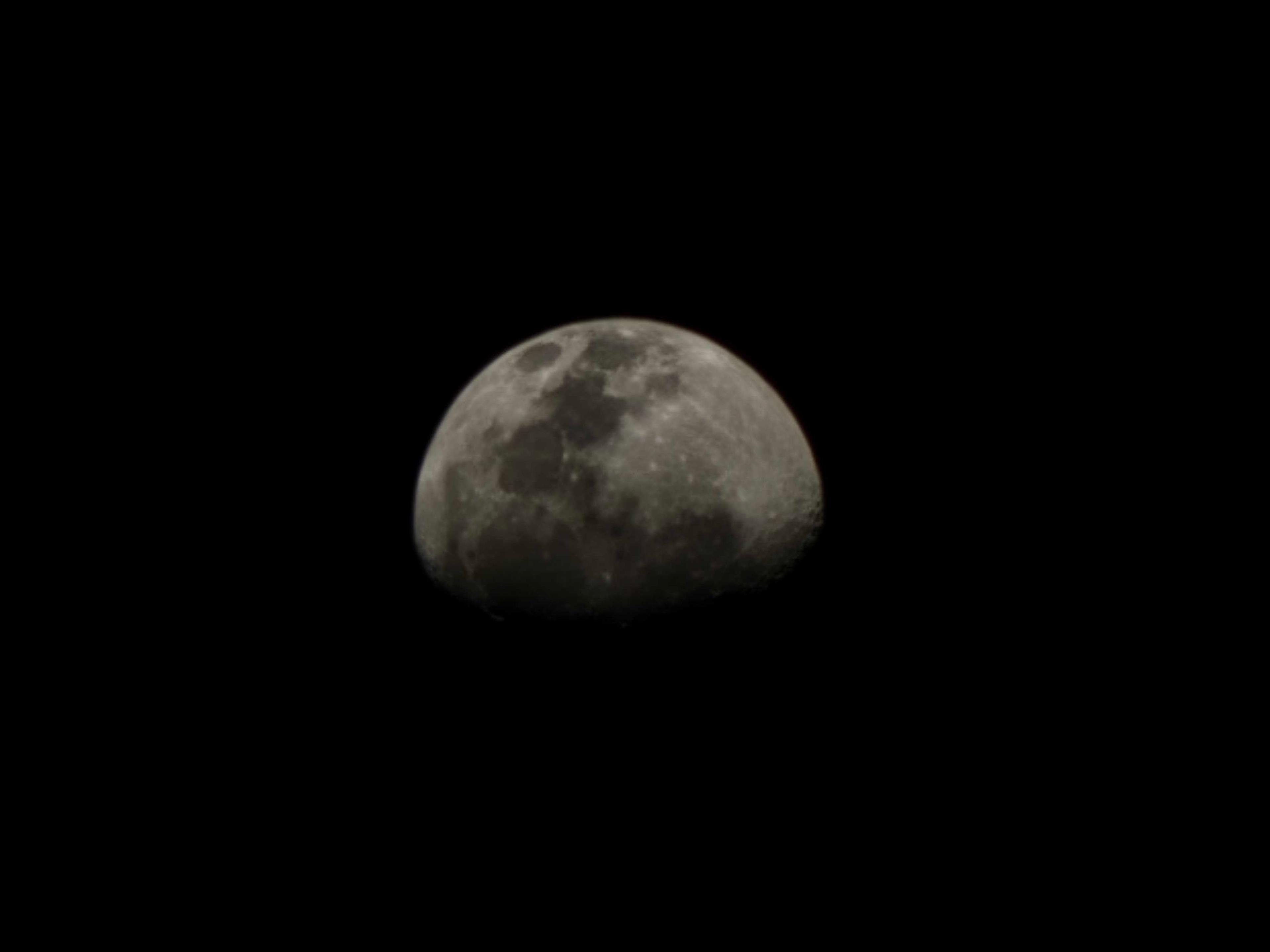 The Moon over Orillia, Canada — waxing gibbous, Lunar Day 12