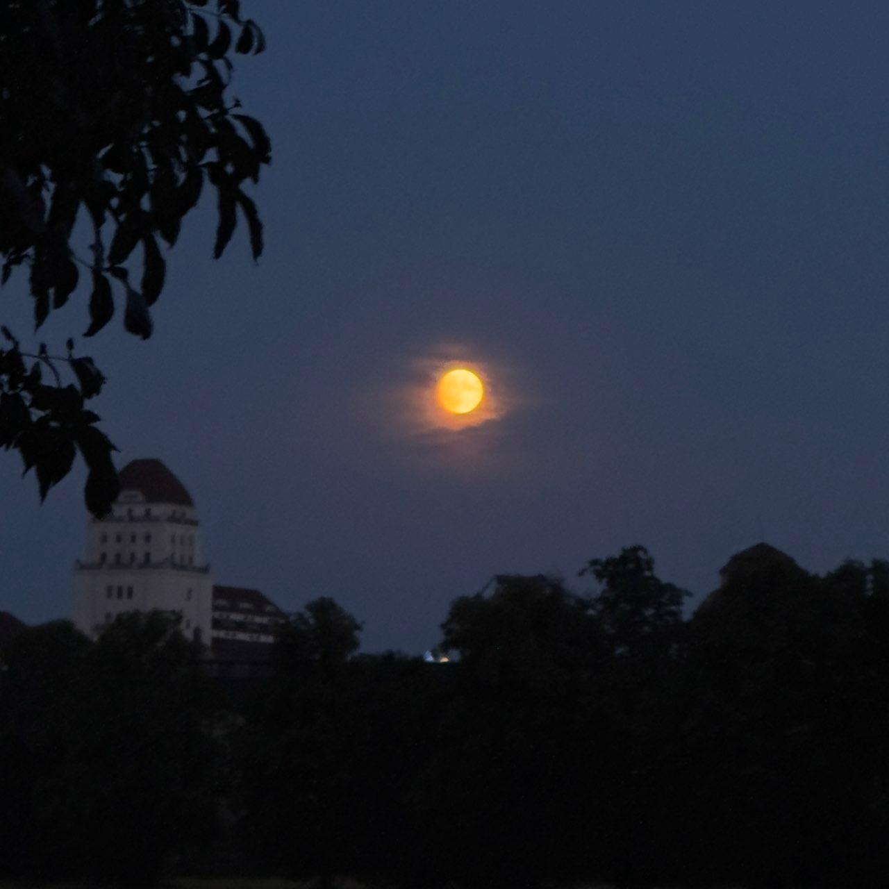 The Moon over Dresden, Deutschland — full moon, Lunar Day 15