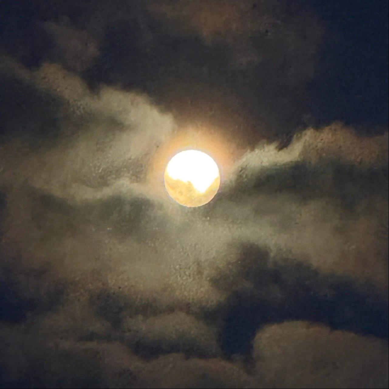 The Moon over Karlsruhe, Germany — full moon, Lunar Day 15