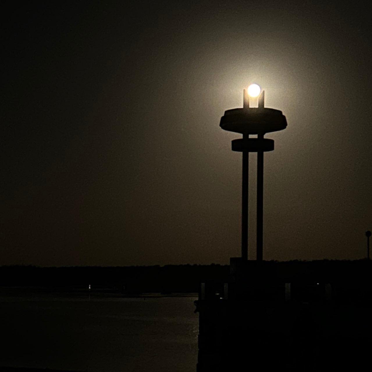 The Moon over Запоріжжя, Україна — full moon, Lunar Day 16