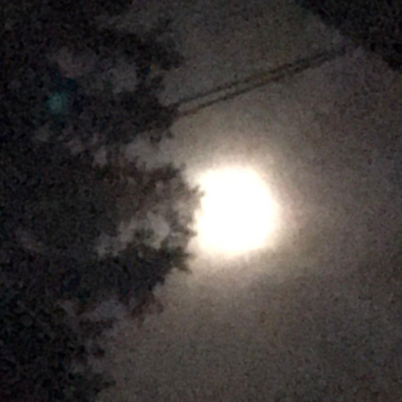The Moon over Belœil, Canada — full moon, Lunar Day 15