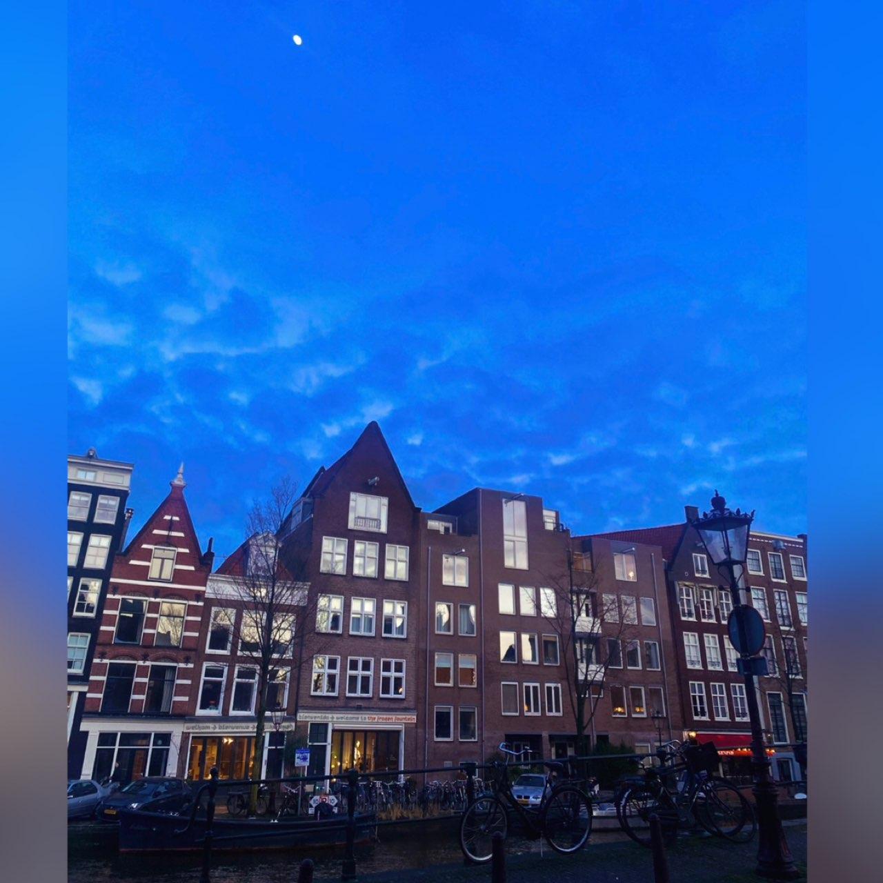 The Moon over Amsterdam, Netherlands — waxing gibbous, Lunar Day 11