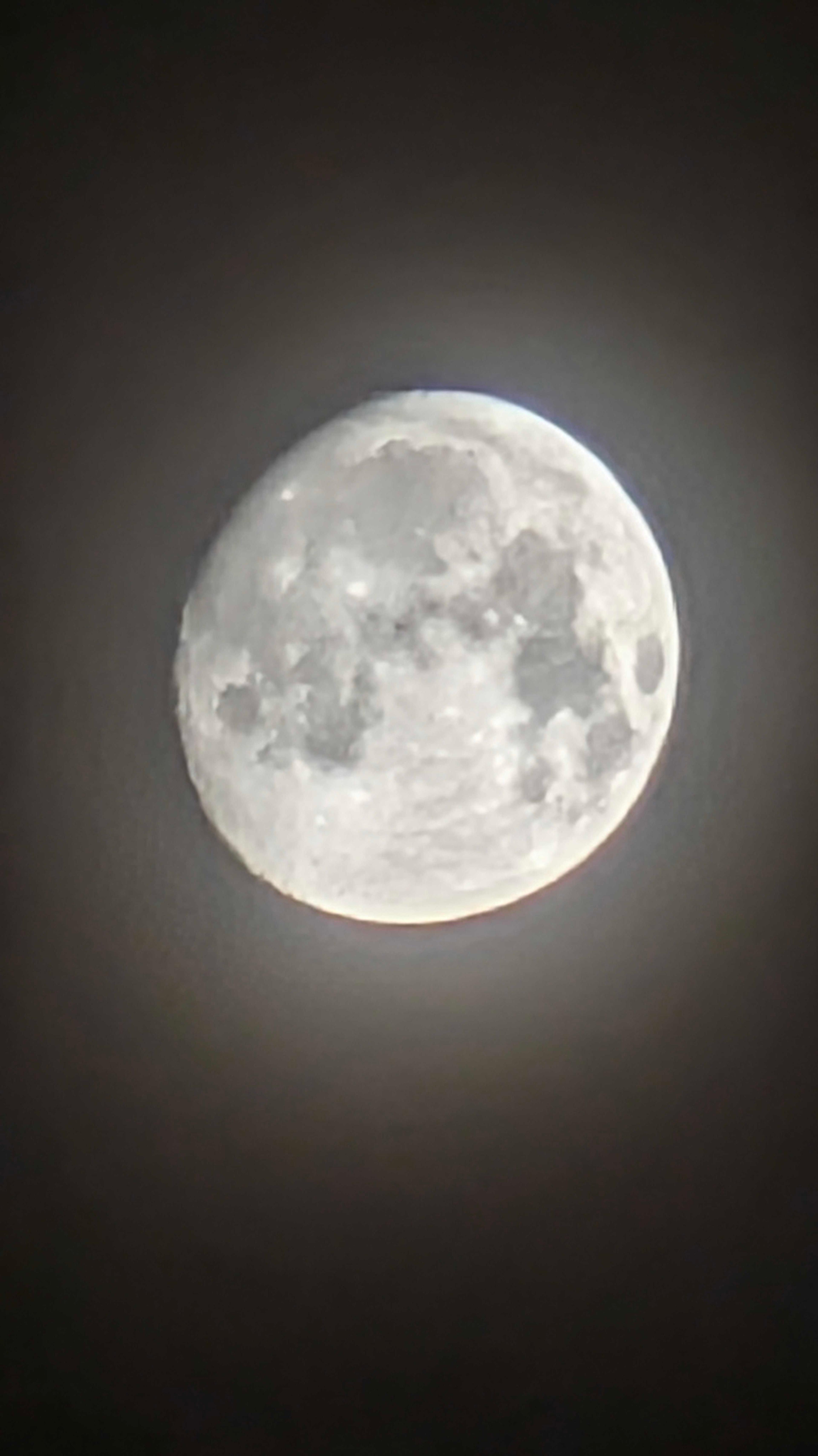 The Moon over United Kingdom — waxing gibbous, Lunar Day 14