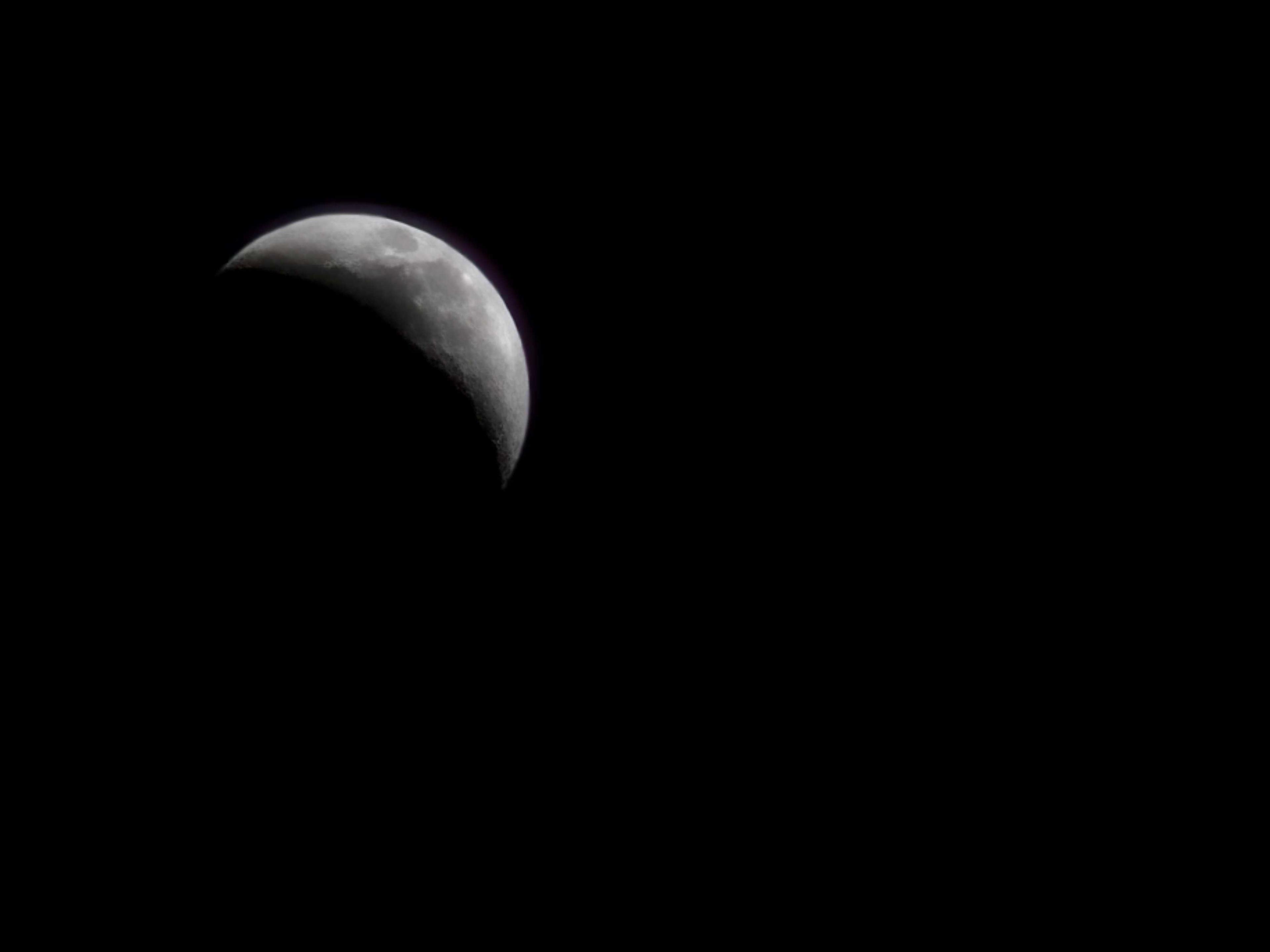 The Moon over United Kingdom — waxing crescent, Lunar Day 7