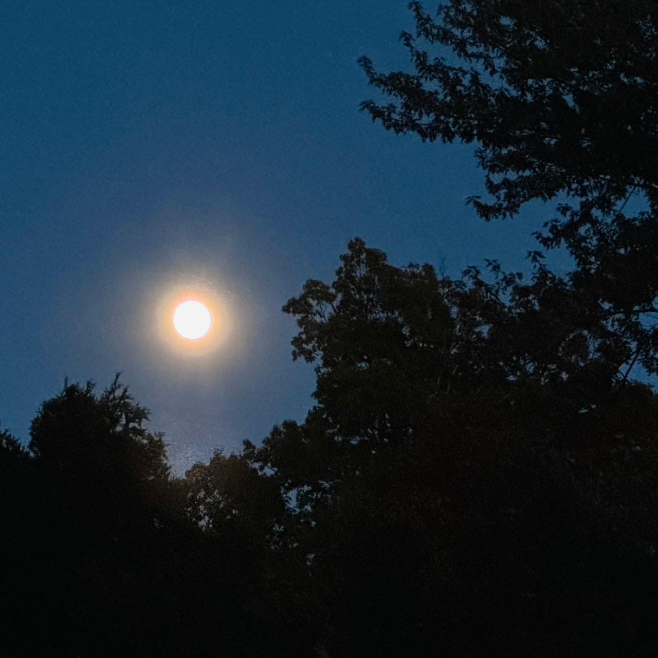 The Moon over Chagrin Falls, United States — full moon, Lunar Day 15