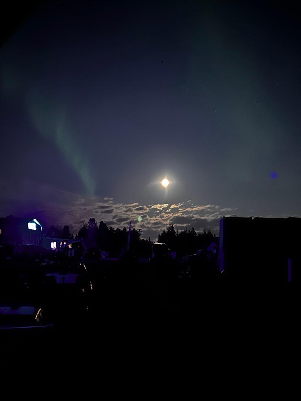 The Moon over Yellowknife, Canada — waning gibbous, Lunar Day 16