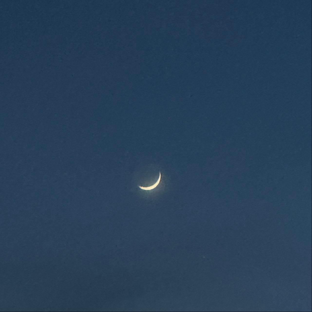 The Moon over Hamburg, Deutschland — first quarter, Lunar Day 6