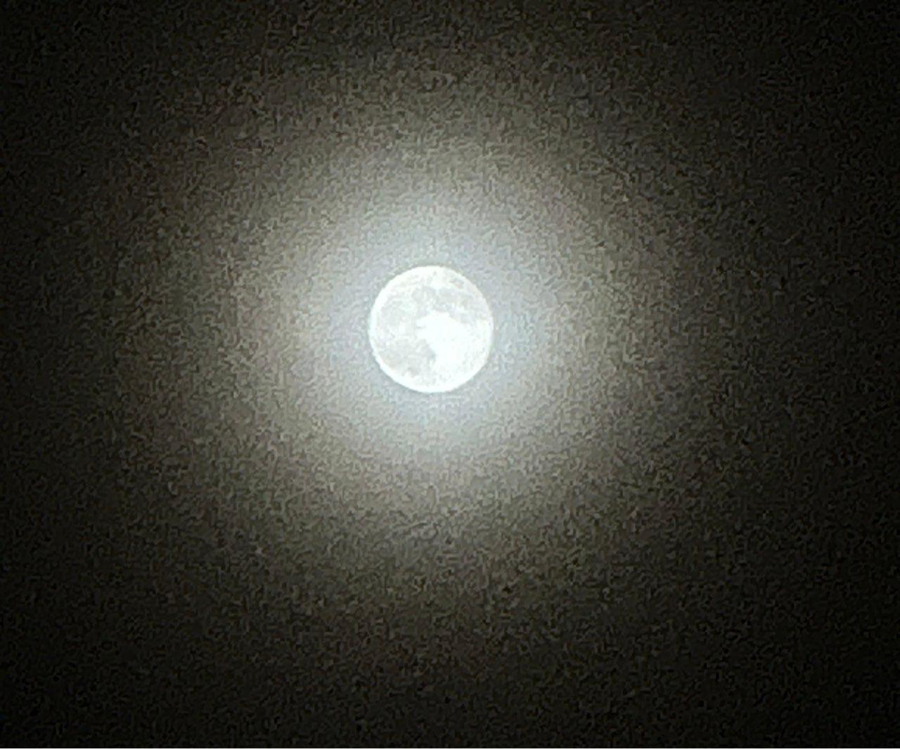 The Moon over Örebro, Sverige — full moon, Lunar Day 16