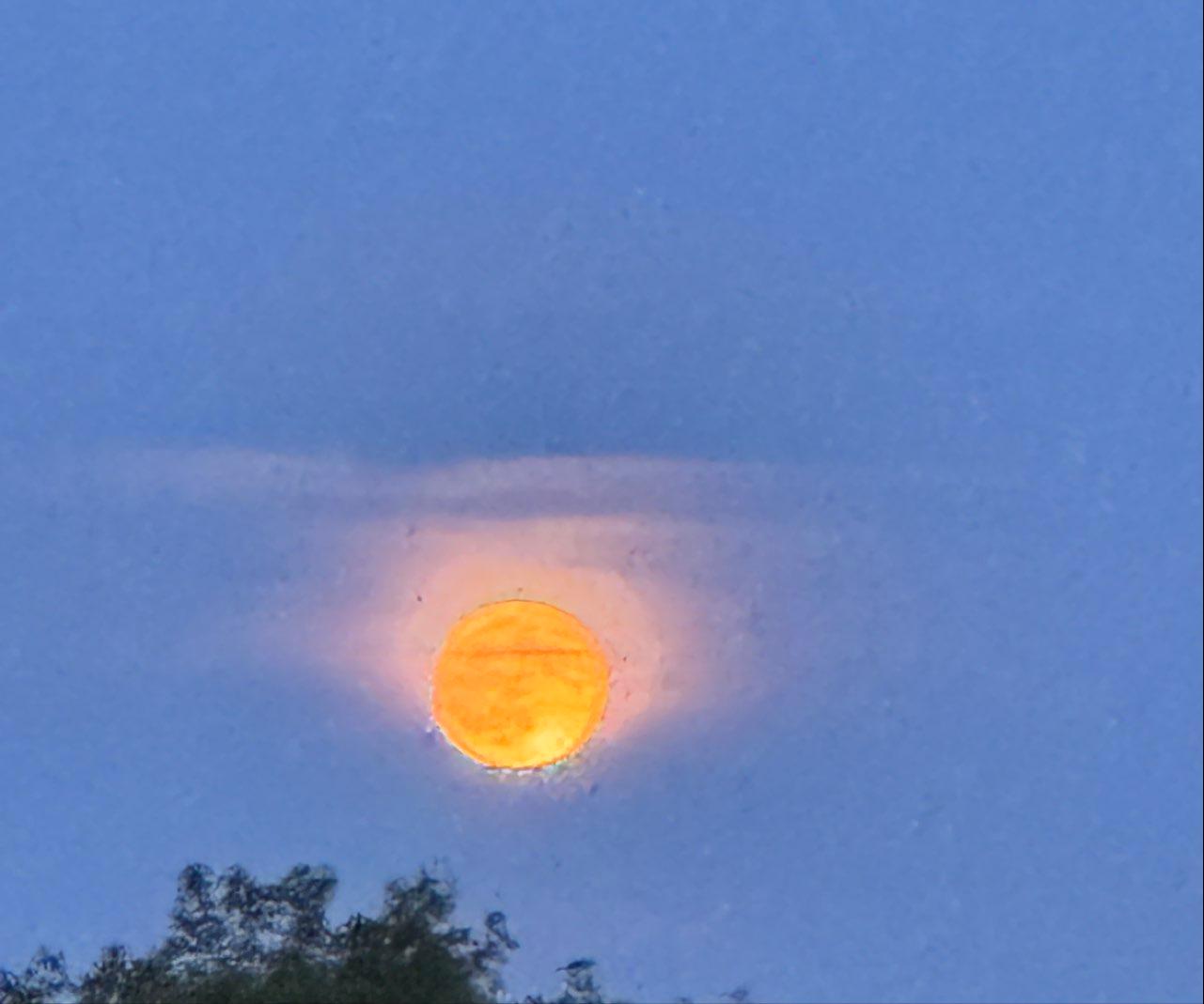 The Moon over London, Canada — full moon, Lunar Day 15
