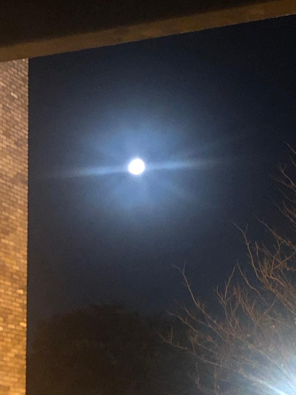 The Moon over Dublin 5, Ireland — waxing gibbous, Lunar Day 10