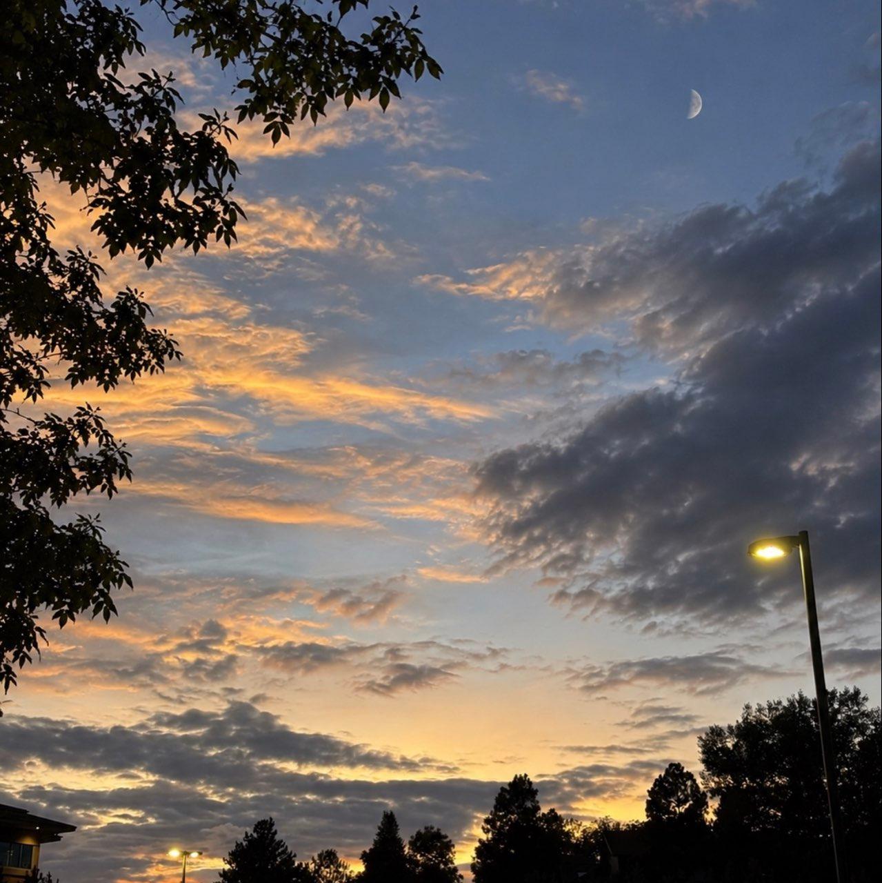 The Moon over Colorado Springs, United States — first quarter, Lunar Day 7