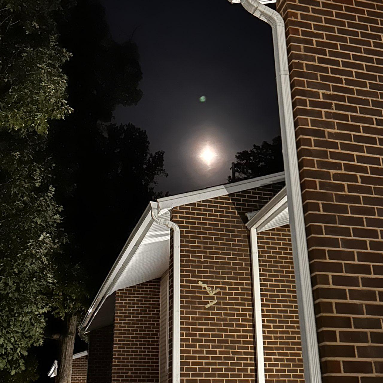 The Moon over Blackwood, United States — waxing gibbous, Lunar Day 14