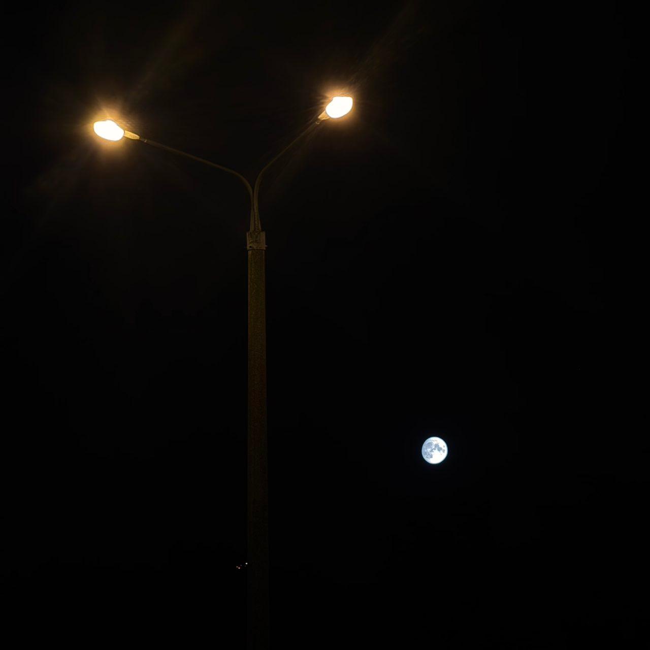 The Moon over Minsk, Belarus — waxing gibbous, Lunar Day 13