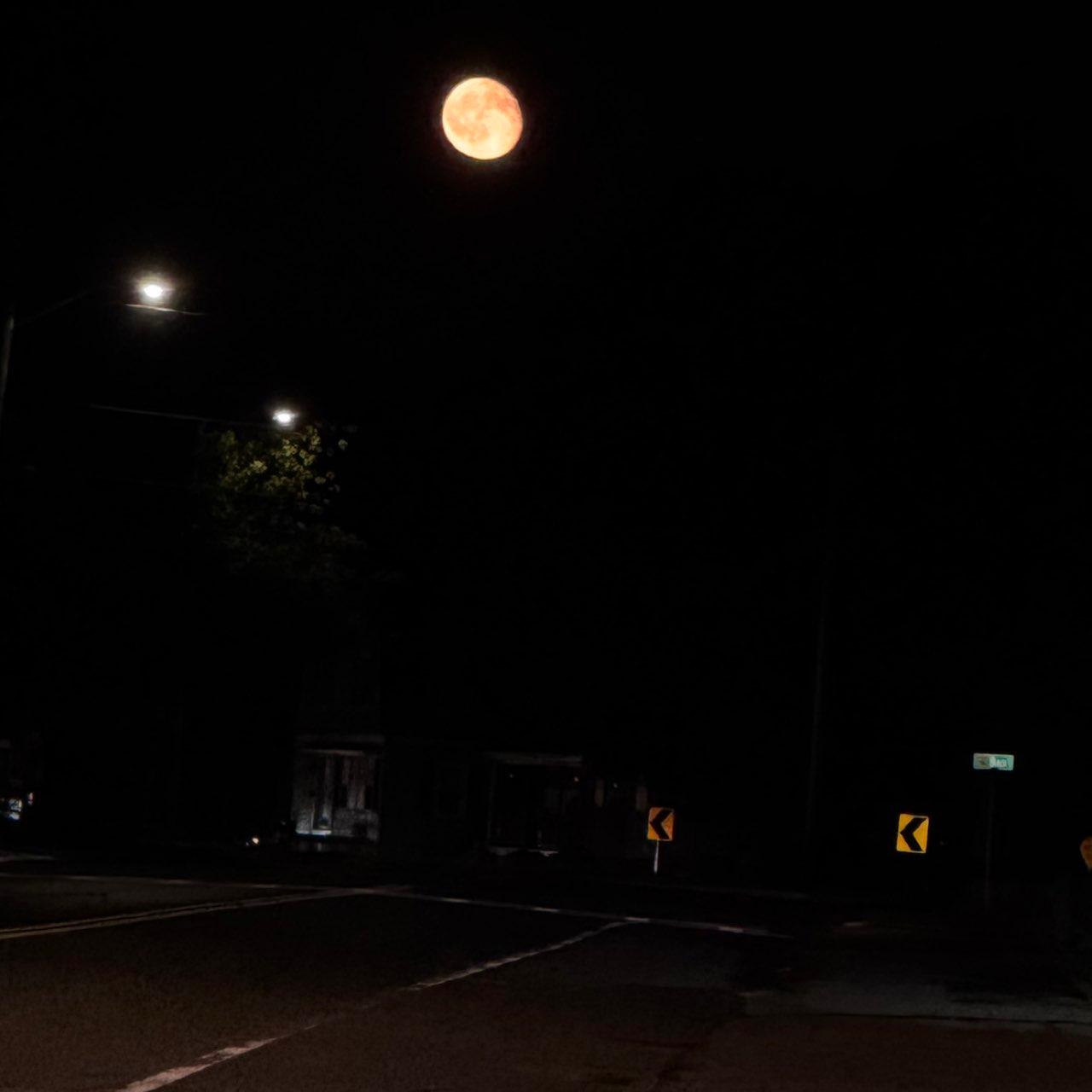 The Moon over Stoughton, United States — waning gibbous, Lunar Day 18