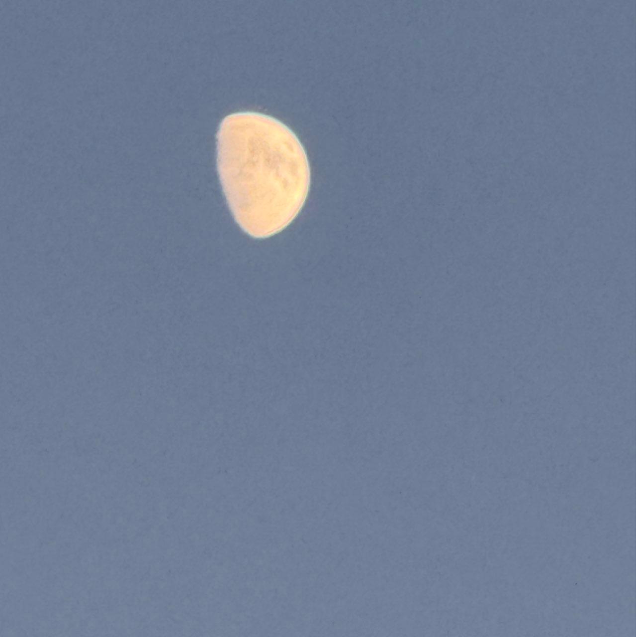 The Moon over Des Peres, United States — waxing gibbous, Lunar Day 11