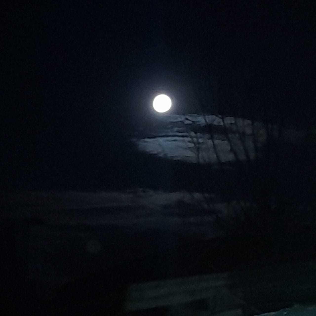 The Moon over Concepción del Uruguay, Argentina — full moon, Lunar Day 16