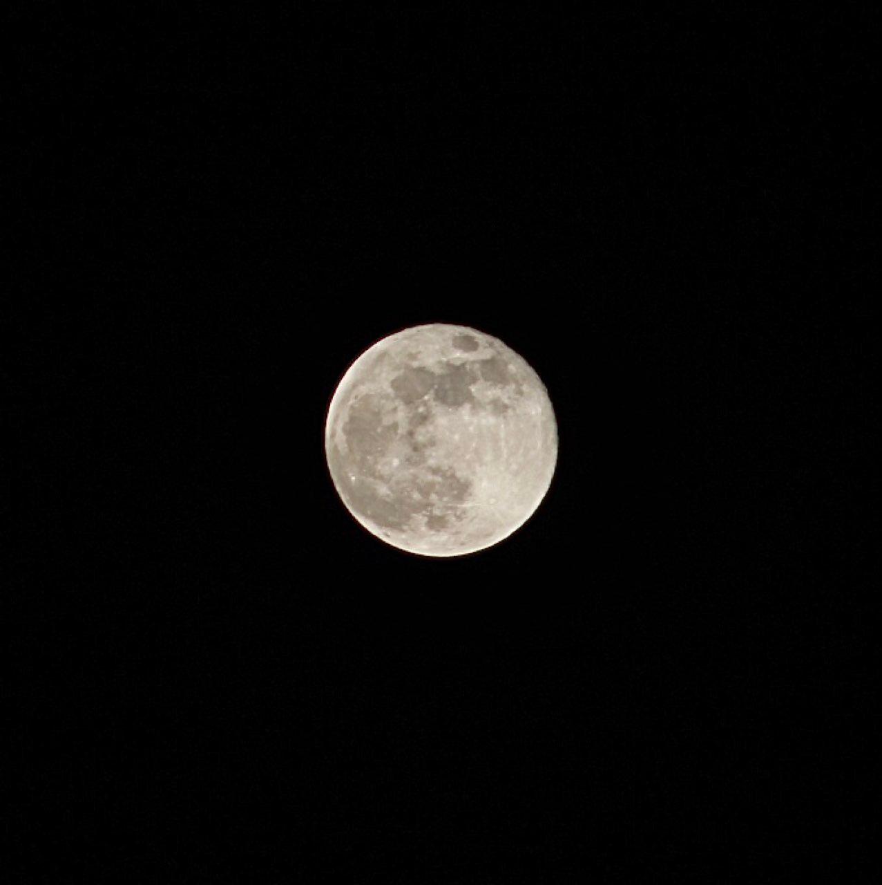 The Moon over Venustiano Carranza, México — full moon, Lunar Day 16
