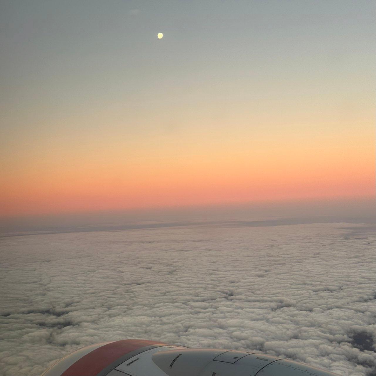 The Moon over Melbourne, Australia — waxing gibbous, Lunar Day 14