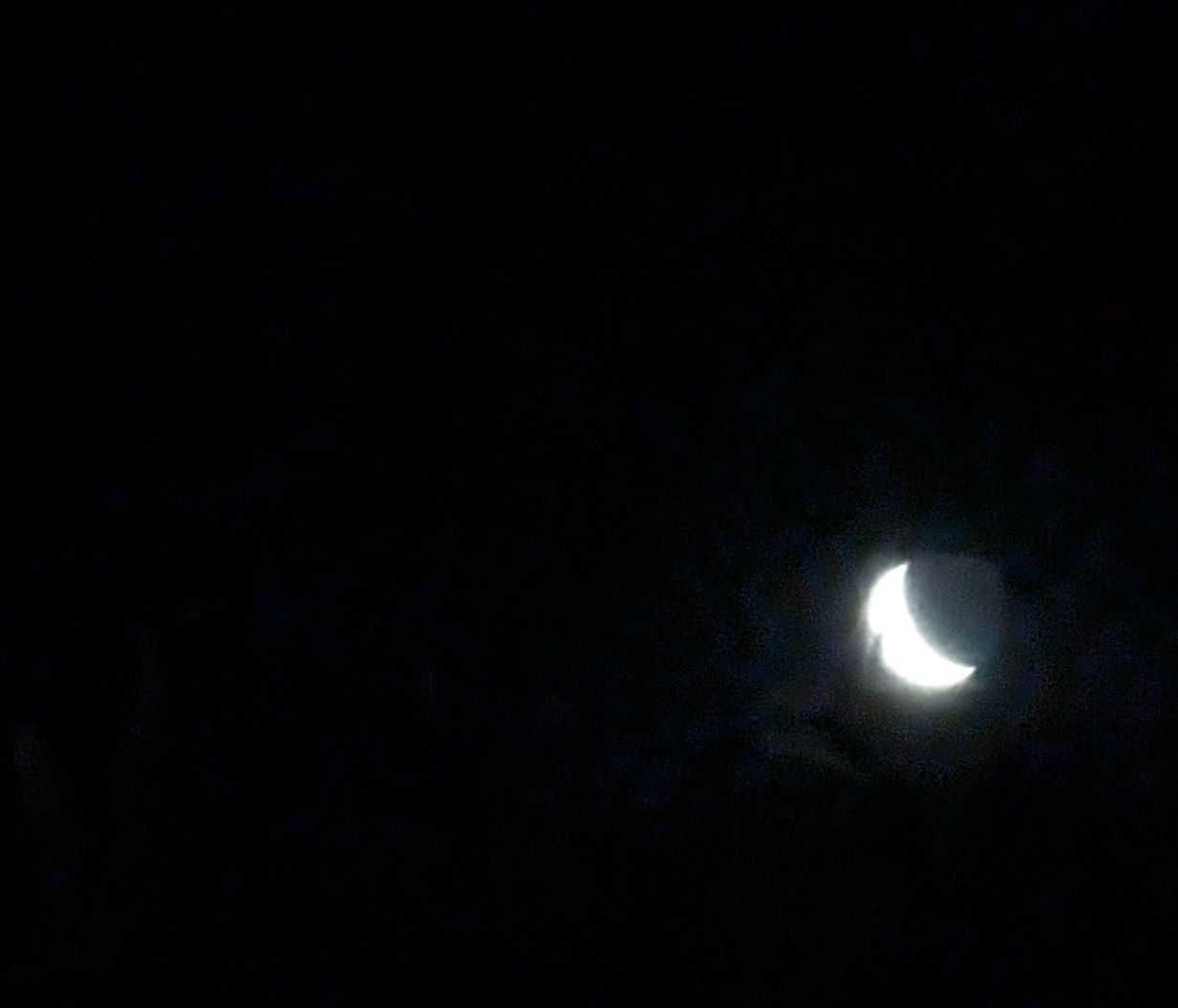 The Moon over Lyons, Australia — waxing crescent, Lunar Day 5