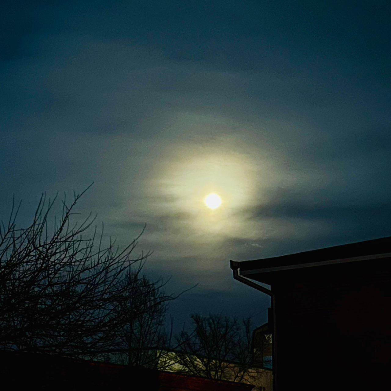 The Moon over Полтава, Україна — full moon, Lunar Day 14