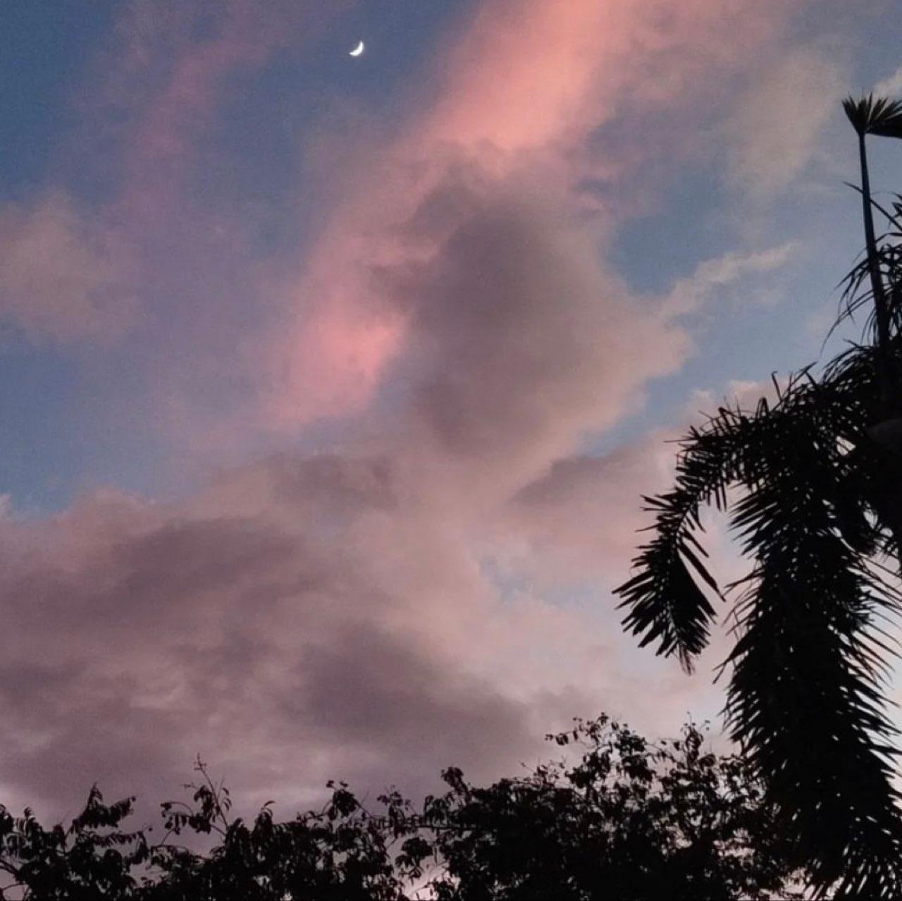 The Moon over Colombia, Colombia — first quarter, Lunar Day 7