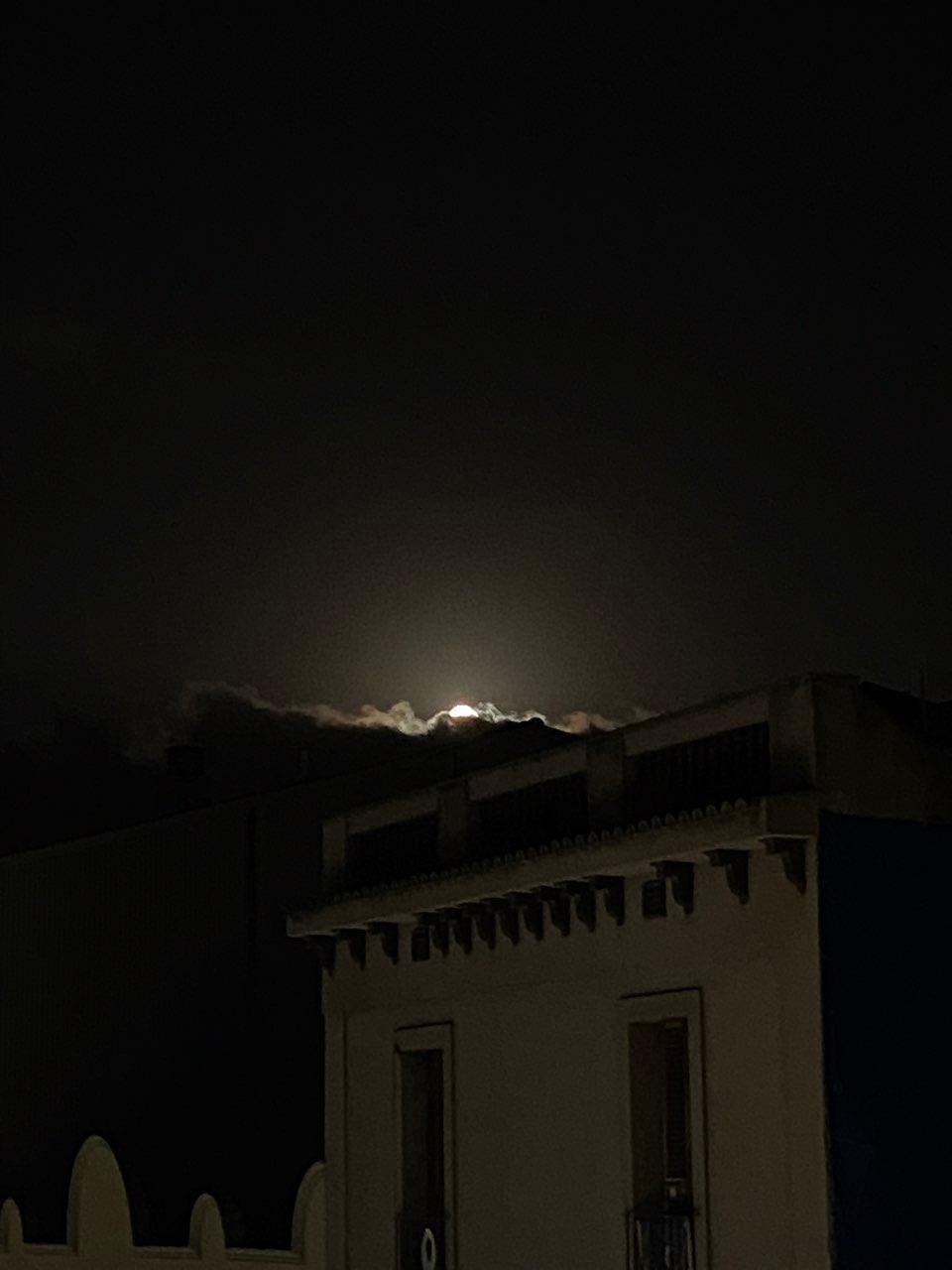 The Moon over Sant Cugat del Vallès, España — full moon, Lunar Day 16