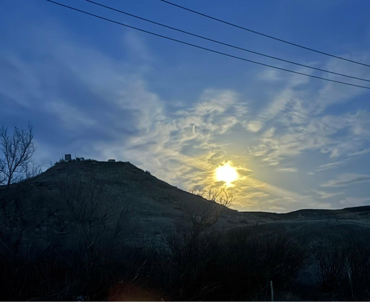 The Moon over Eastend, Canada — full moon, Lunar Day 16