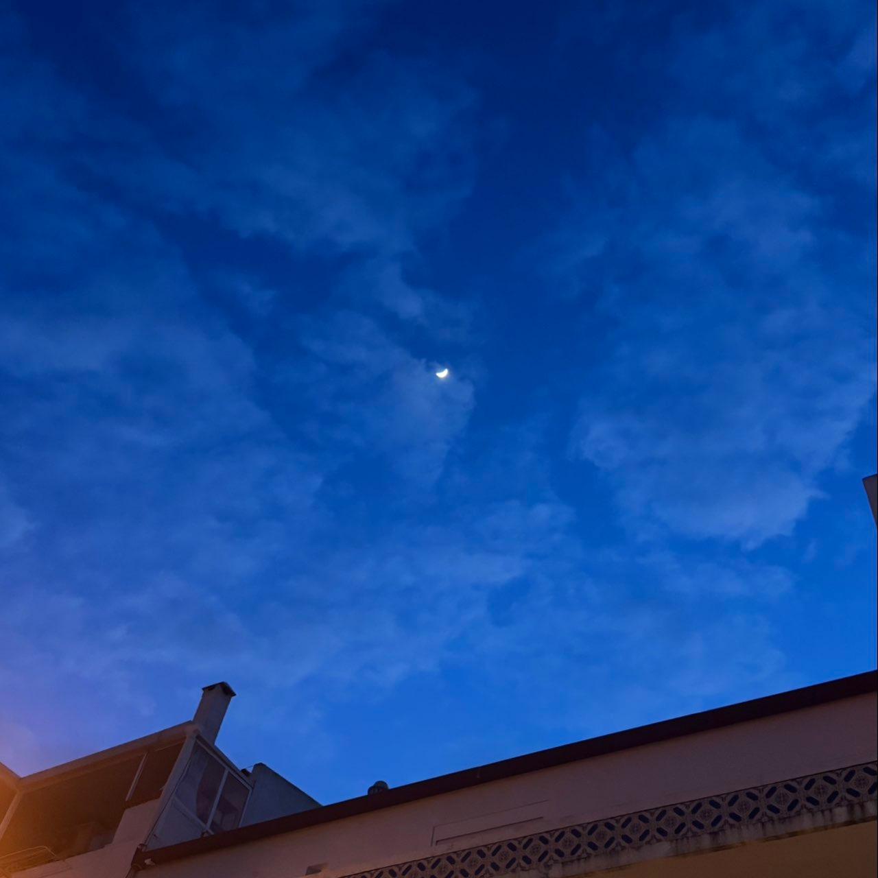 The Moon over Quarteira, Portugal — first quarter, Lunar Day 6