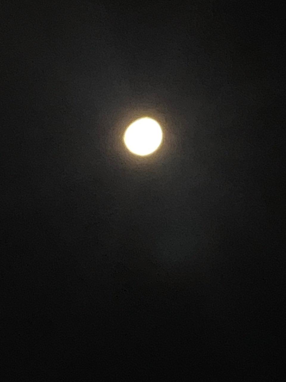 The Moon over Cebu, Philippines — waxing gibbous, Lunar Day 11