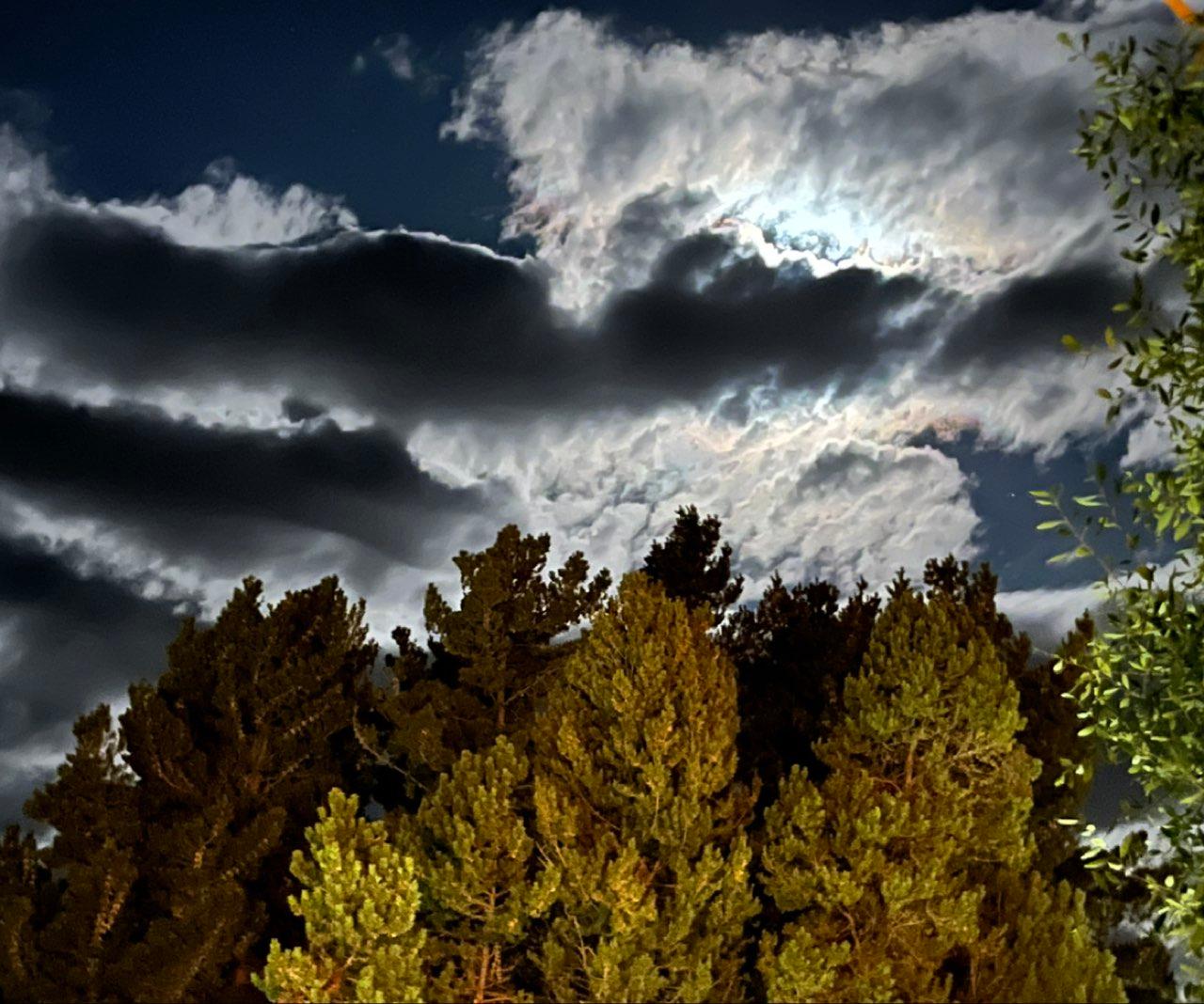 The Moon over San Carlos de Bariloche, Argentina — full moon, Lunar Day 16