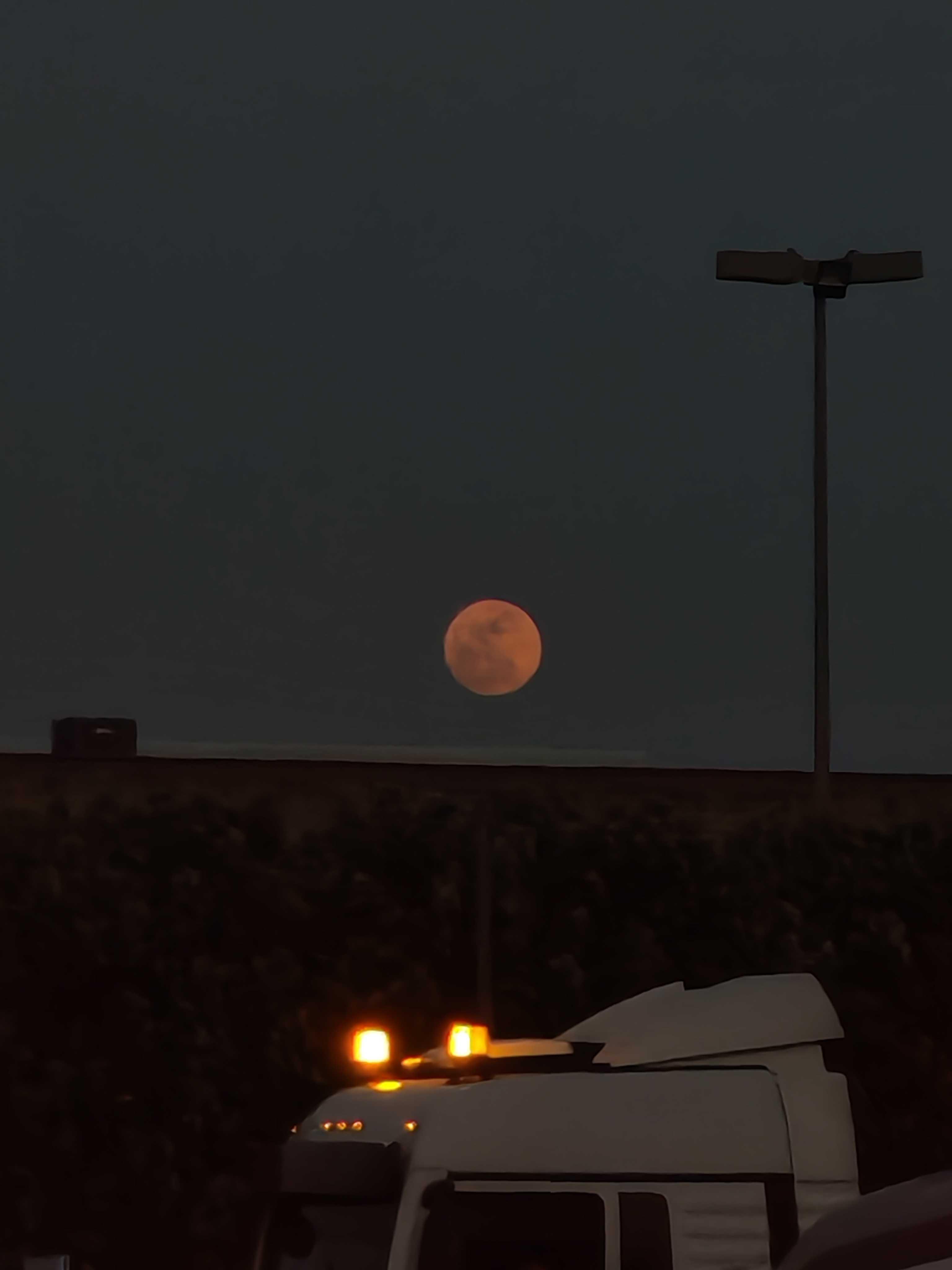 The Moon over Zapopan, México — full moon, Lunar Day 15