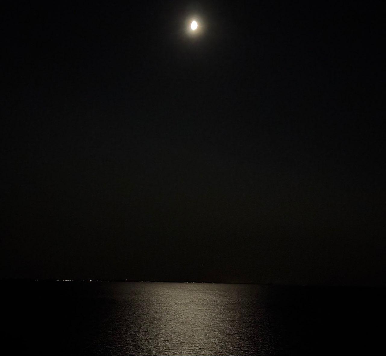 The Moon over Truro, United States — waxing gibbous, Lunar Day 10