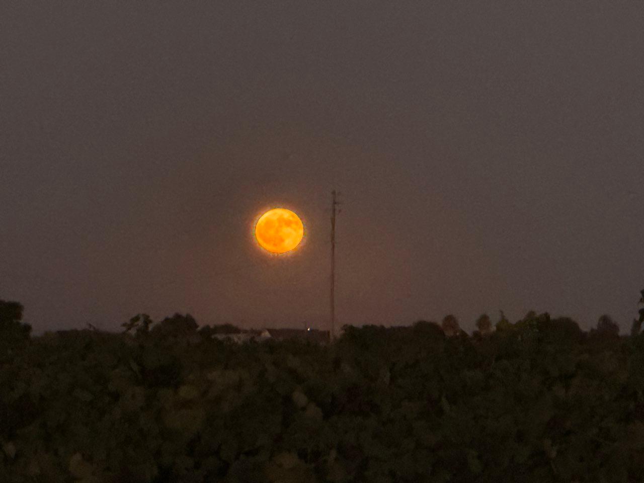 The Moon over Lodi, United States — full moon, Lunar Day 17