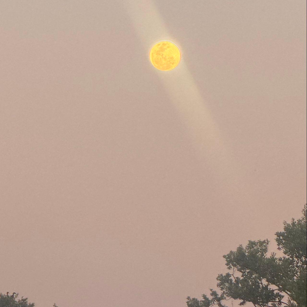 The Moon over Rio de Janeiro, Brasil — full moon, Lunar Day 16