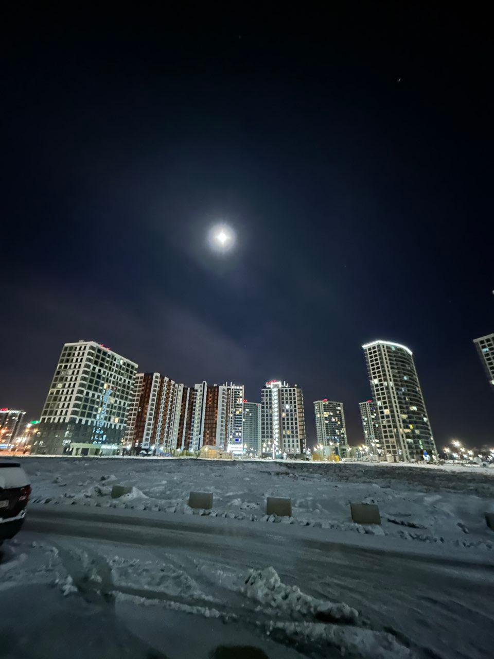 The Moon over Minsk, Belarus — full moon, Lunar Day 15