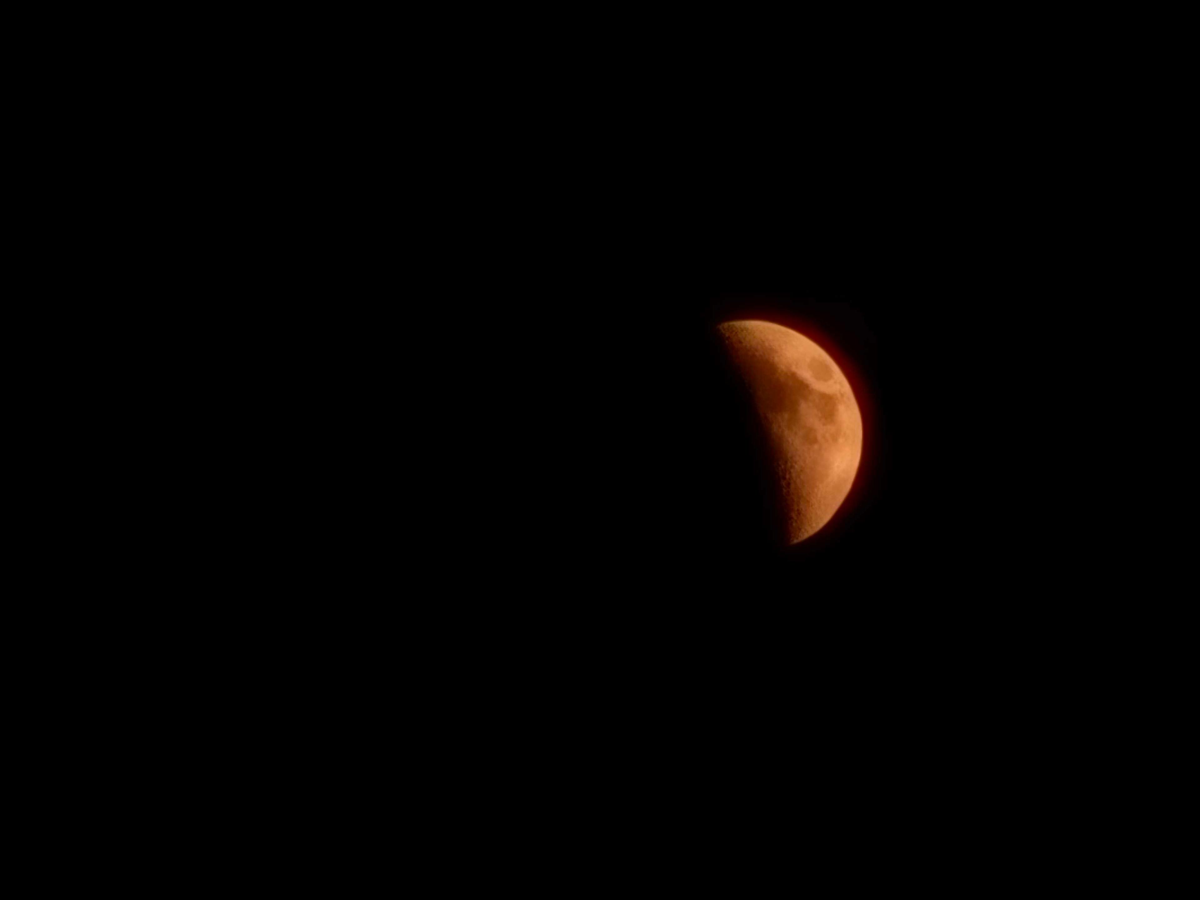 The Moon over Tequisistlán, México — first quarter, Lunar Day 7