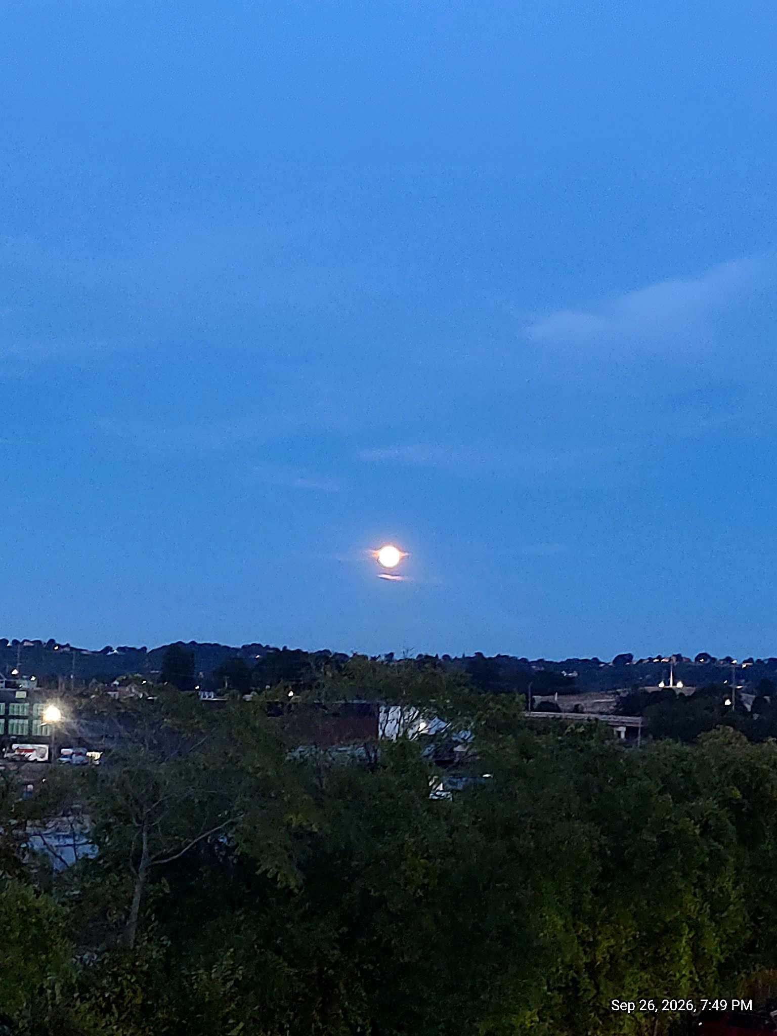 The Moon over Chattanooga, United States — full moon, Lunar Day 17