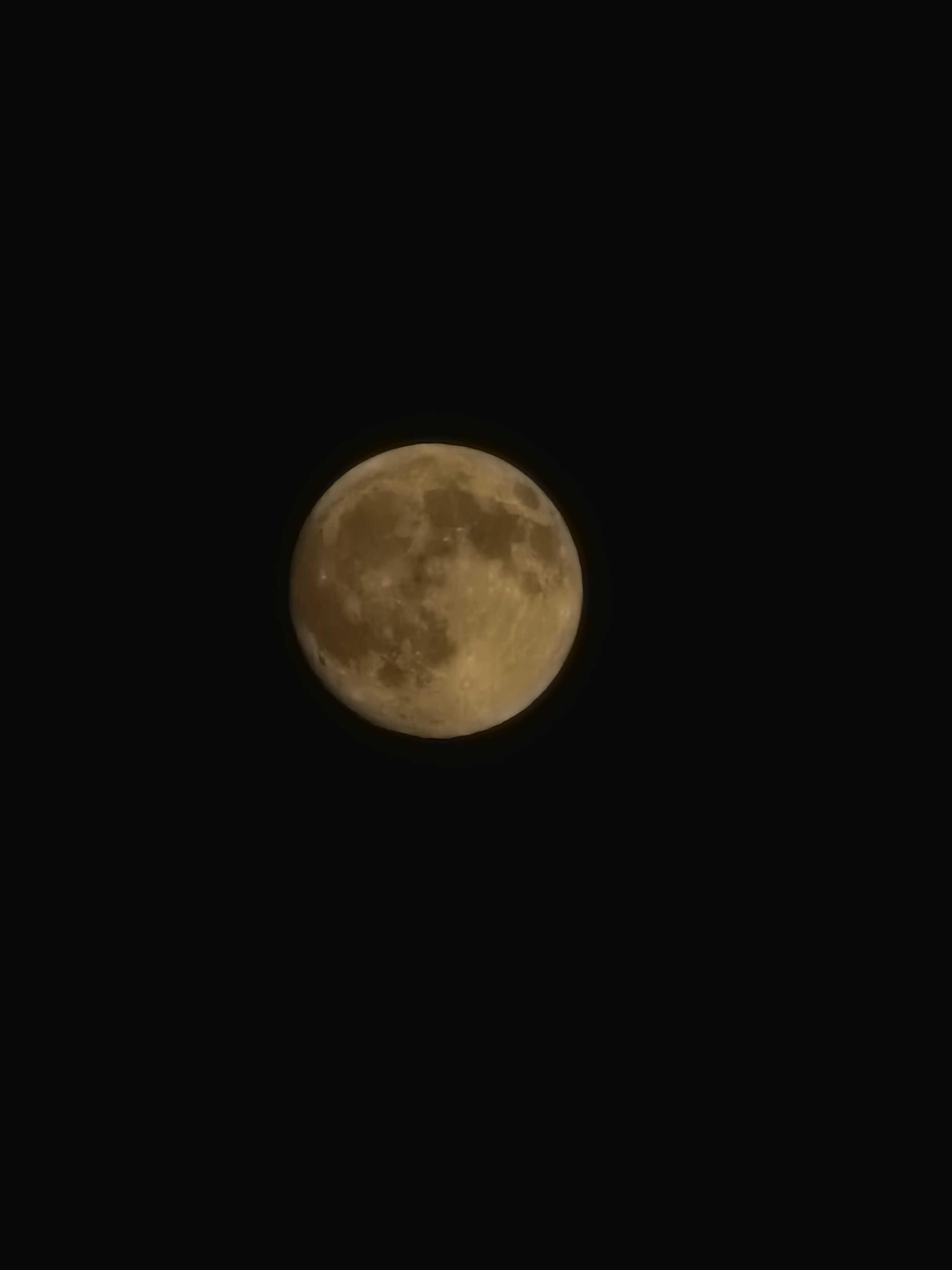 The Moon over Madrid, Spain — full moon, Lunar Day 16