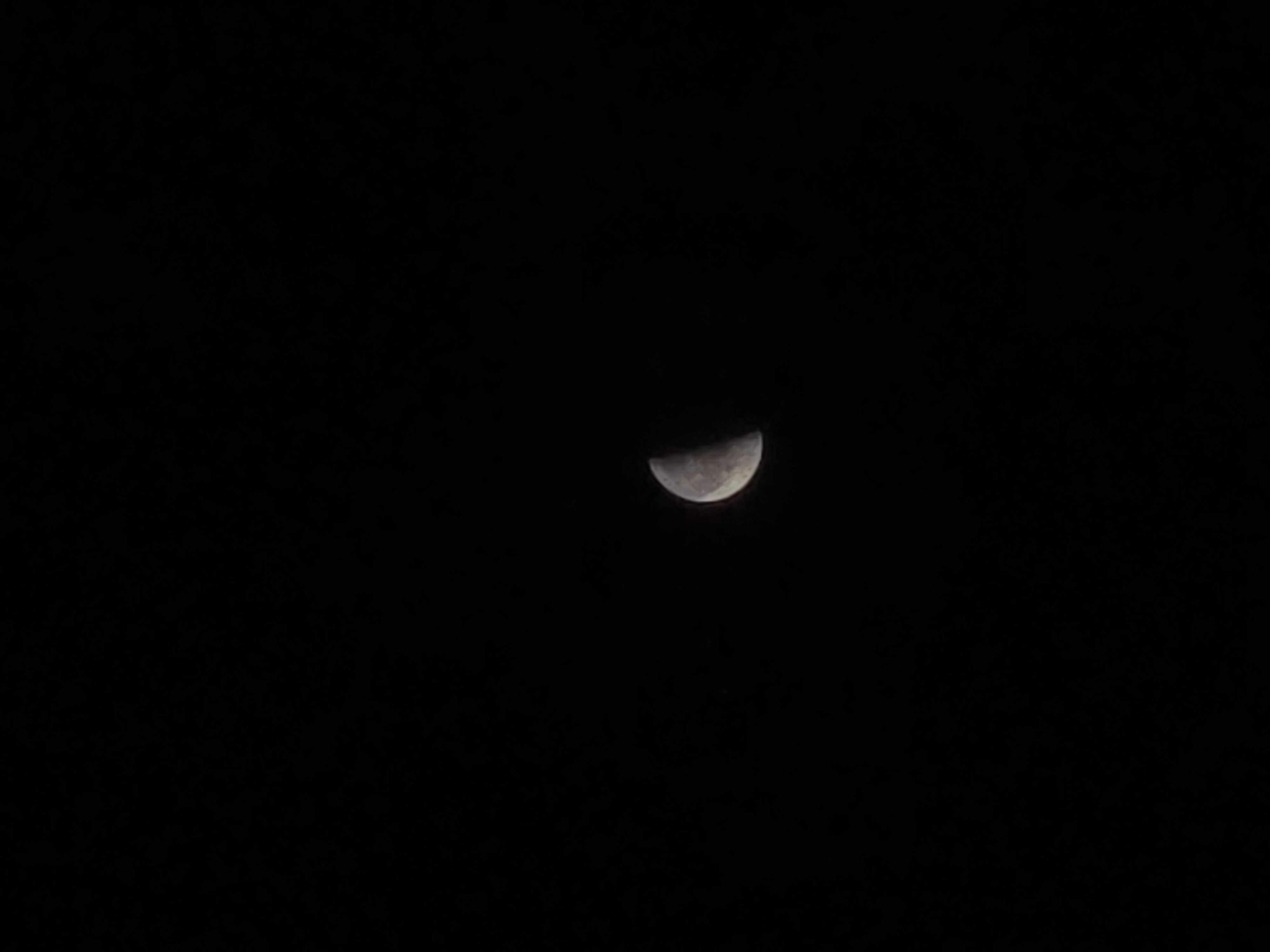 The Moon over Brasil — last quarter, Lunar Day 23