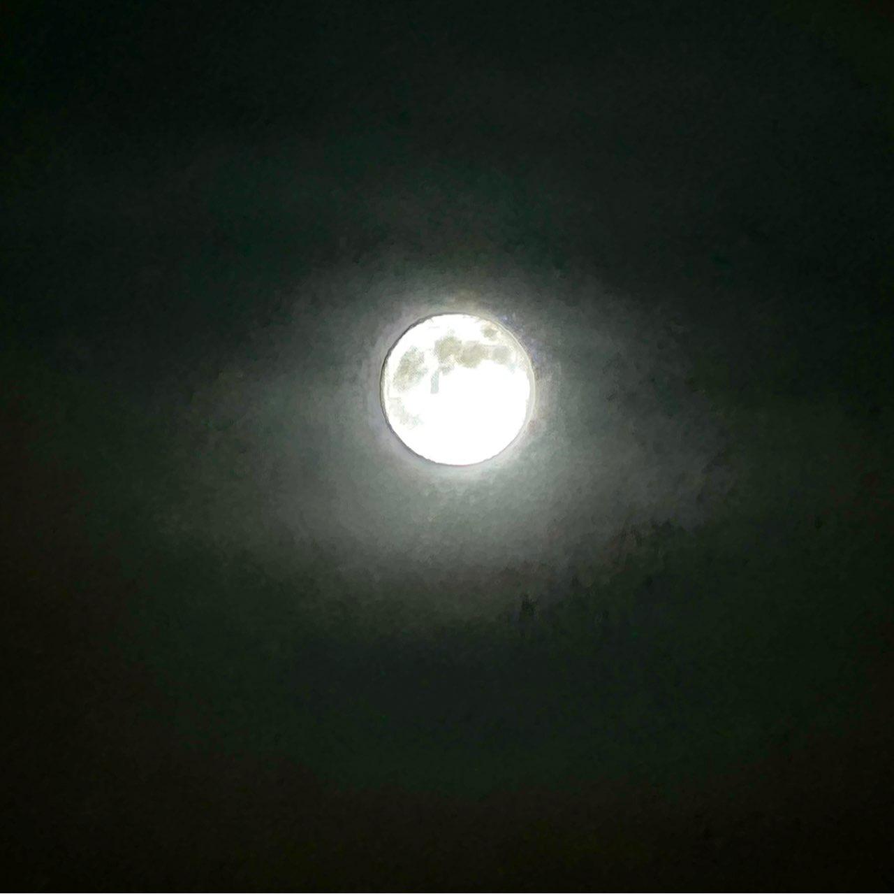 The Moon over Örebro, Sverige — full moon, Lunar Day 16