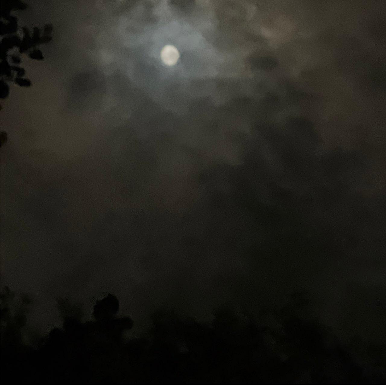 The Moon over Kaiapoi, New Zealand — full moon, Lunar Day 17