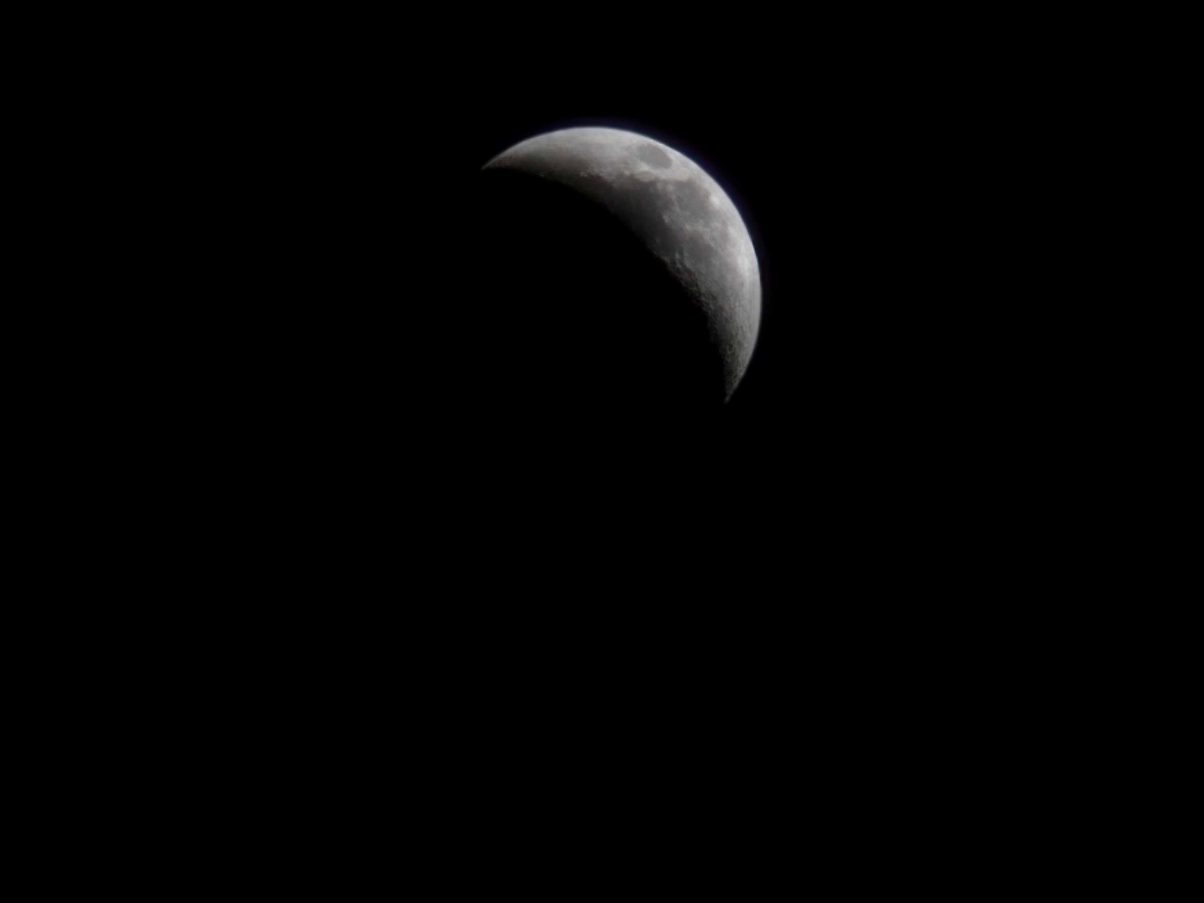 The Moon over United Kingdom — waxing crescent, Lunar Day 7