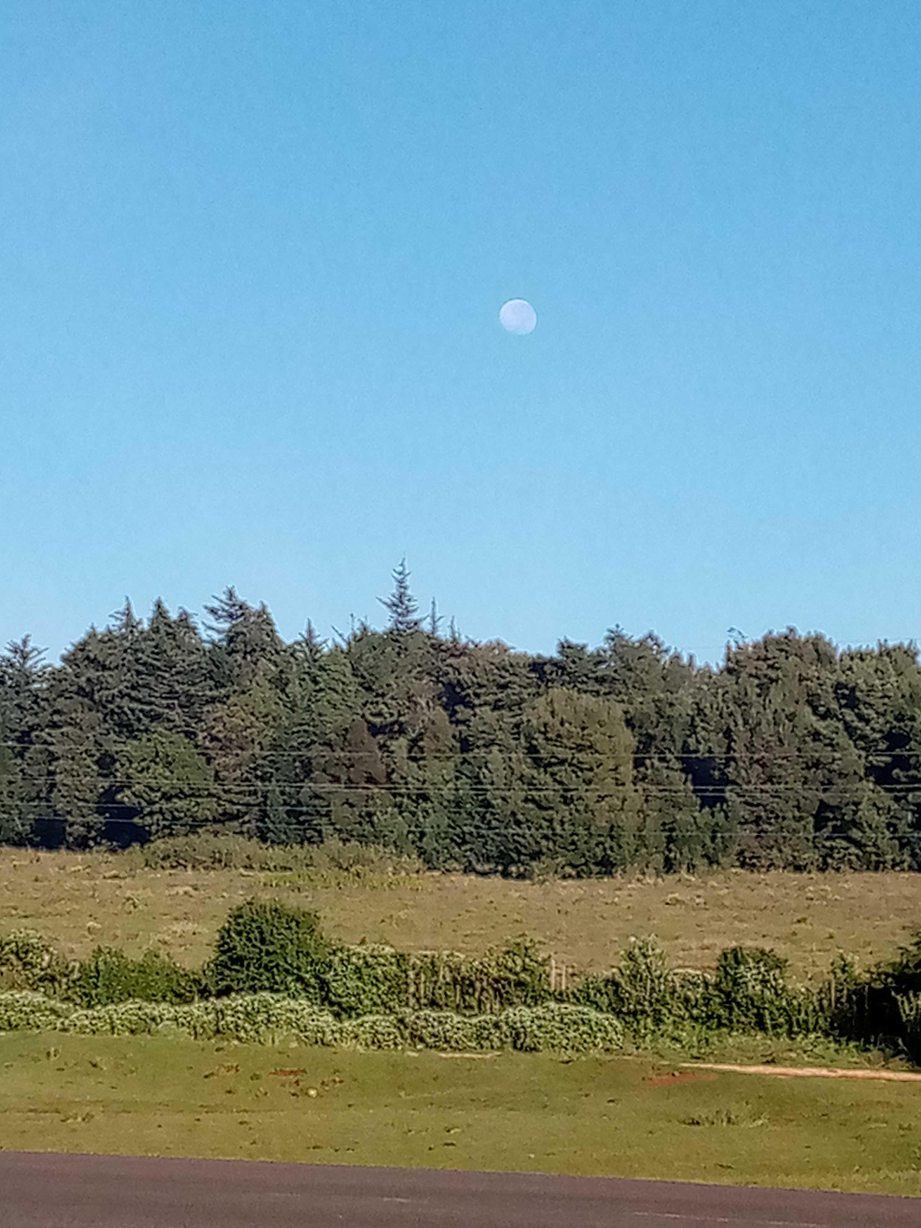 The Moon over Nyahururu, Kenya — waning gibbous, Lunar Day 18