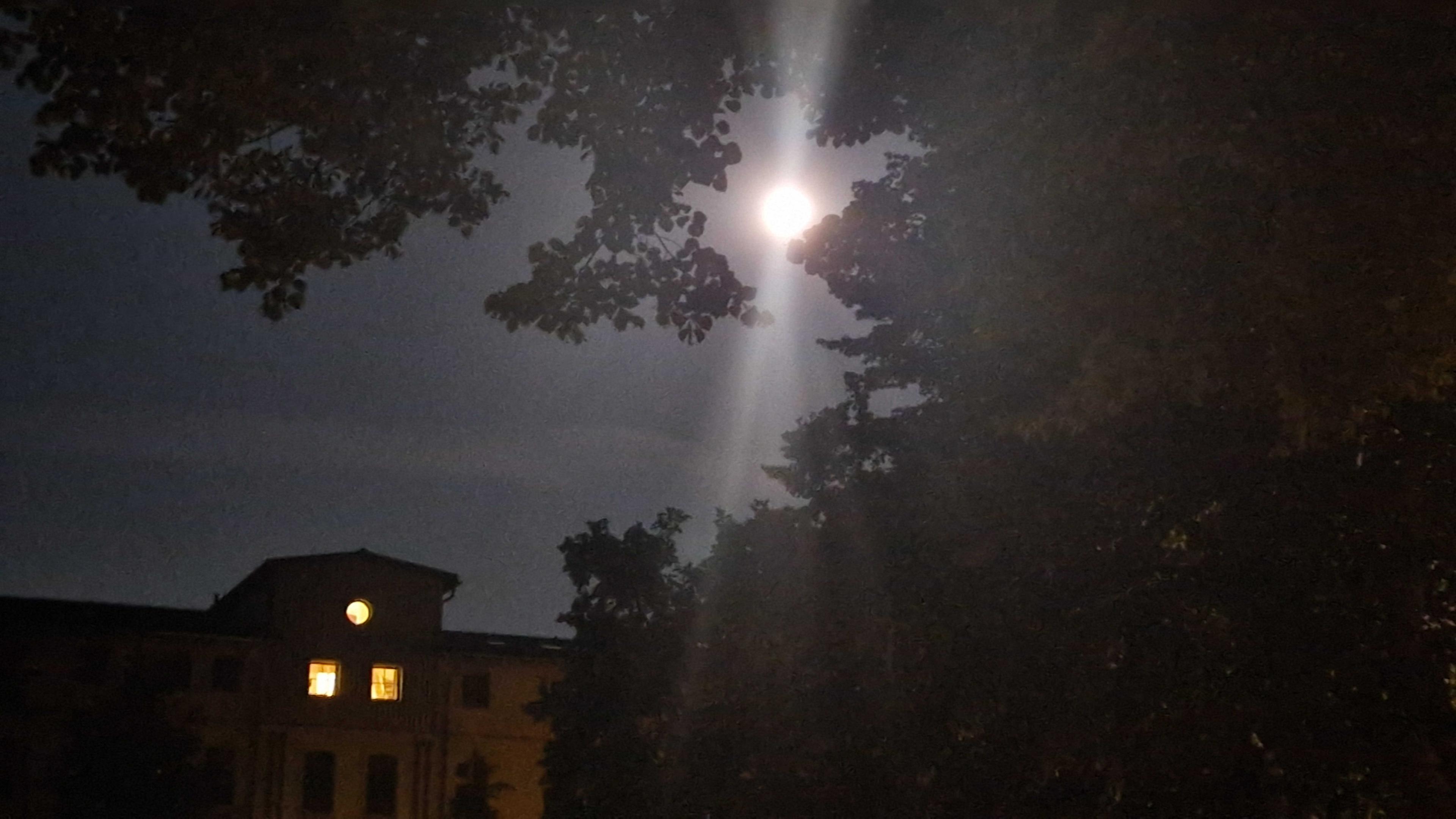 The Moon over Greifswald, Deutschland — full moon, Lunar Day 18