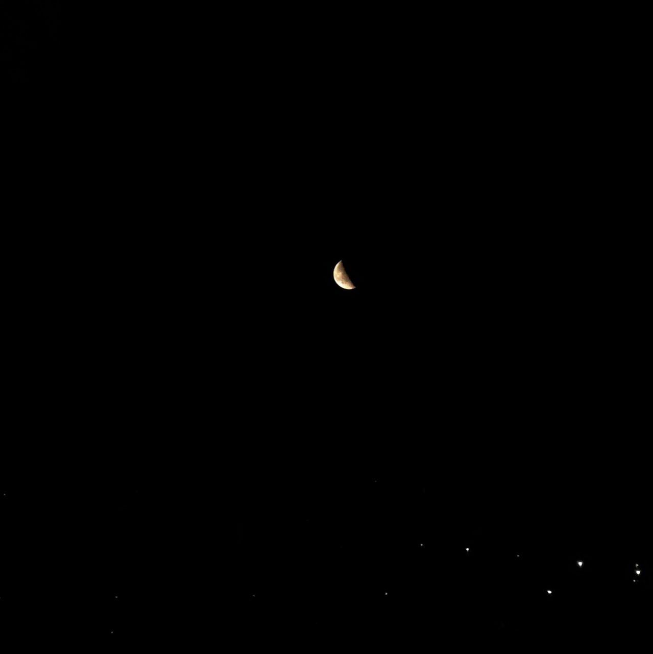 The Moon over Koblenz, Deutschland — last quarter, Lunar Day 23